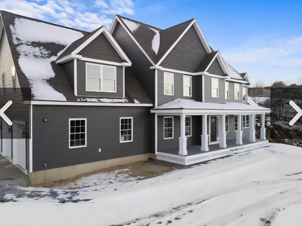 Sawmill Lane #32, New Boston, NH 03070