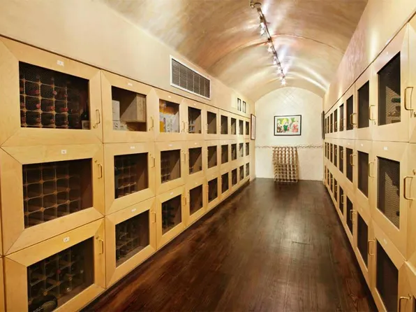 845 United Nations Plaza image 21 of 26