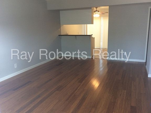 2nd image of 138 Melody Ln