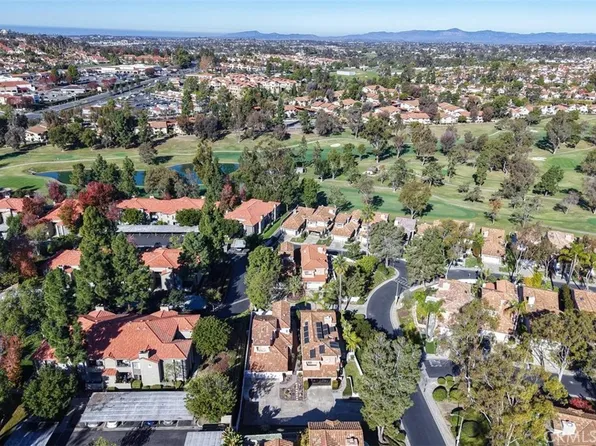 1510 Golfcrest Pl, Vista, CA 92081