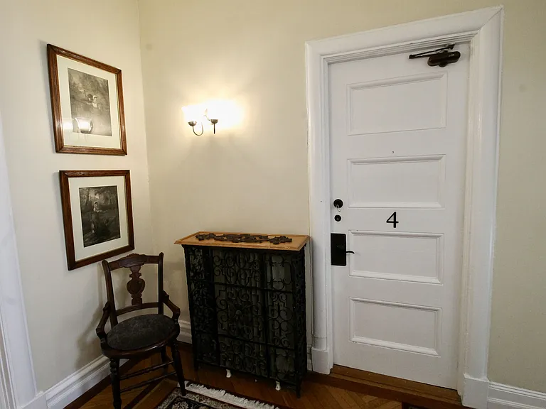 39 N Mountain Ave #5 — Photo 8