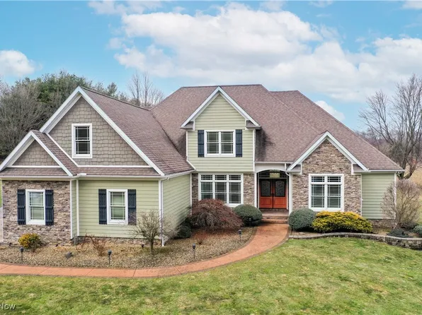 (undisclosed Address), Canfield, OH 44406