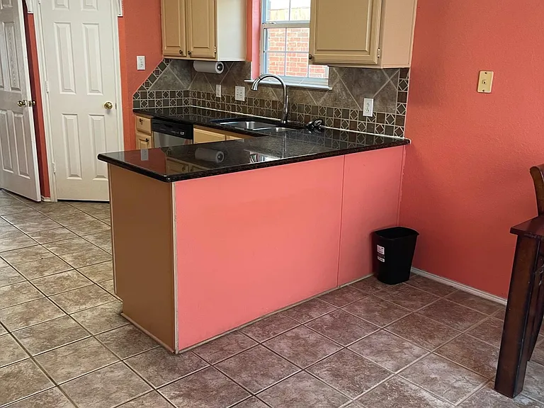 8617 Sabinas Trl — Photo 26