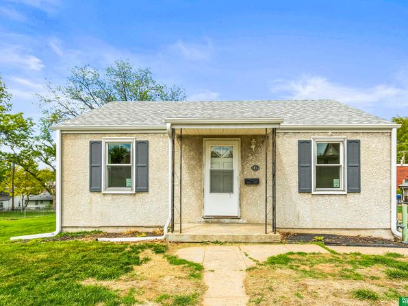 3812 Drexel St, Omaha, NE 68107