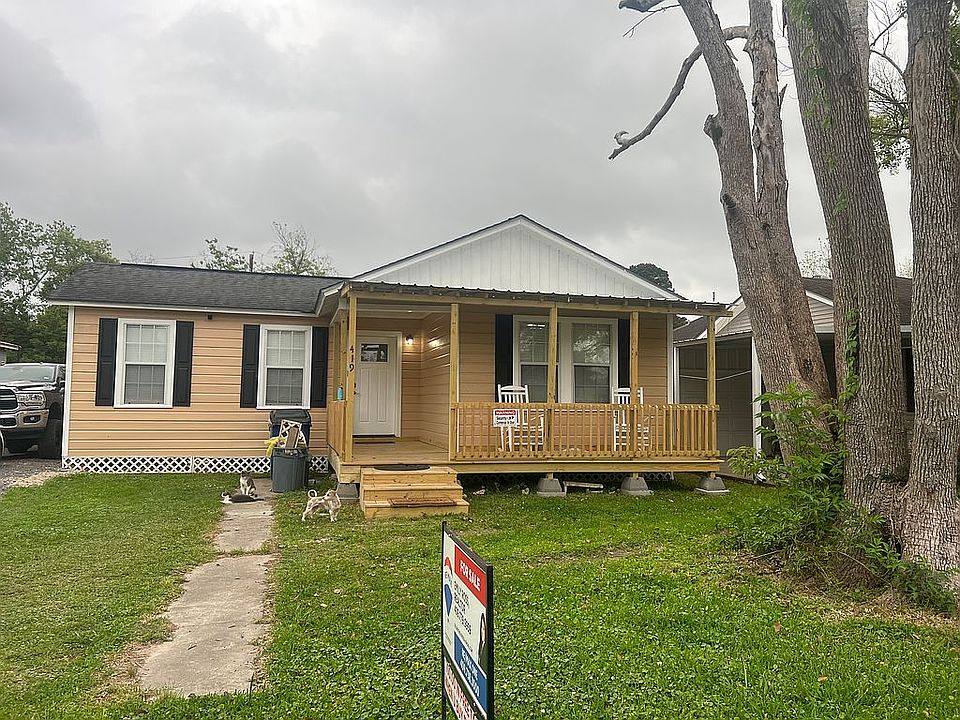 1st image of 419 Newton St
