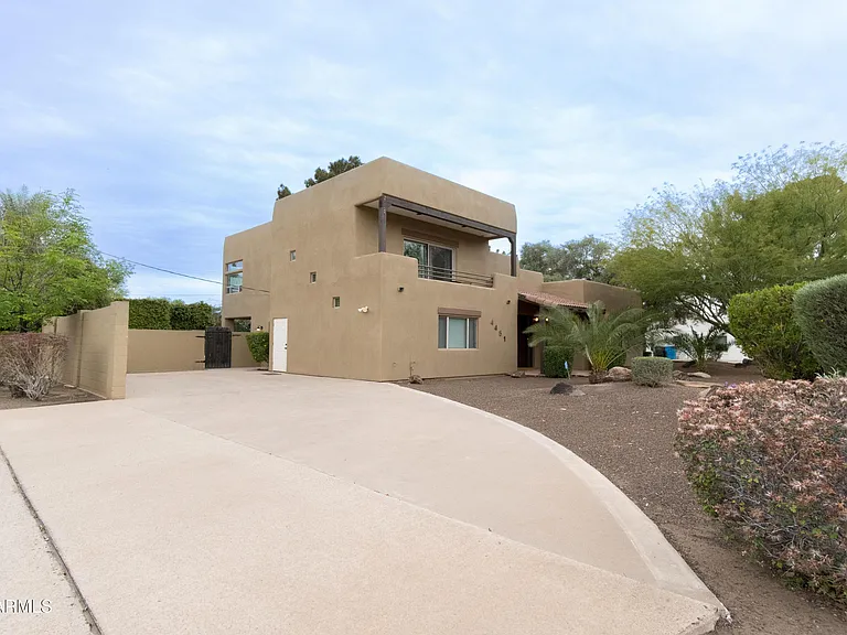 4451 E Earll Dr — Photo 6
