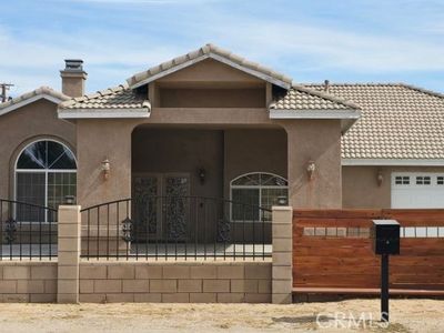 13597 Kiowa Rd, Apple Valley, CA, 92308