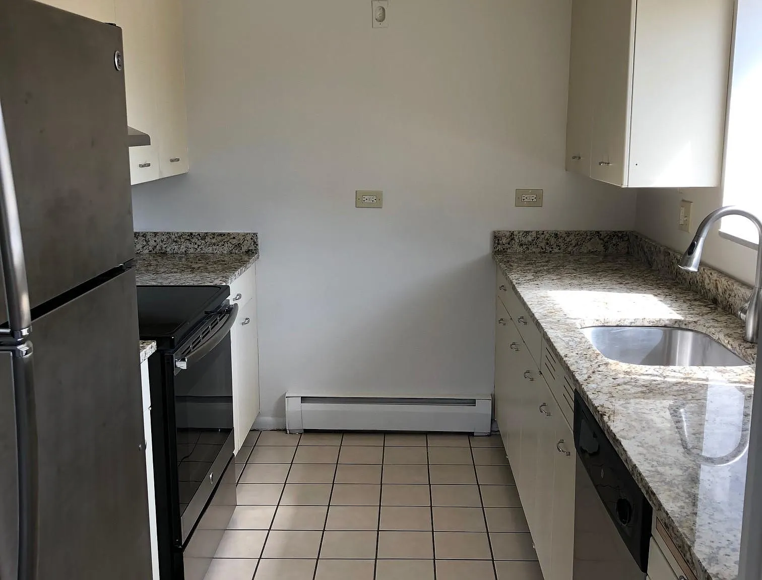 Parkview Apartments — Photo 3