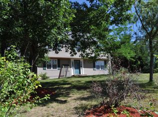 74 Pond St, Douglas, MA 01516