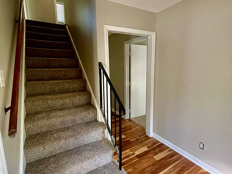 6215 Deep Forest Ln — Photo 4