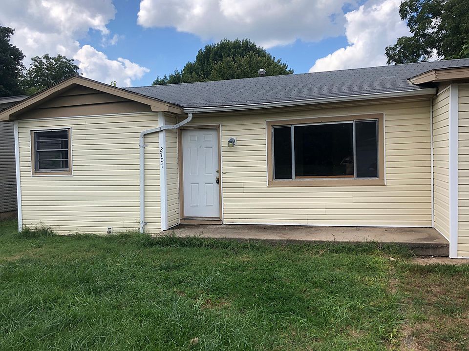 2nd image of 2707 N Kellett Ave