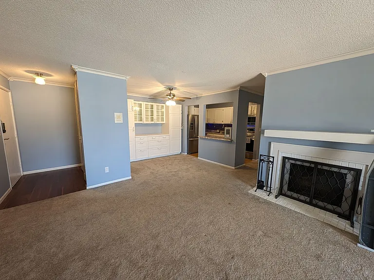 10301 Cedar Lake Rd #319 — Photo 5