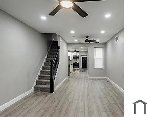 5 bed, 1307 sqft, $2,800 — Photo 4