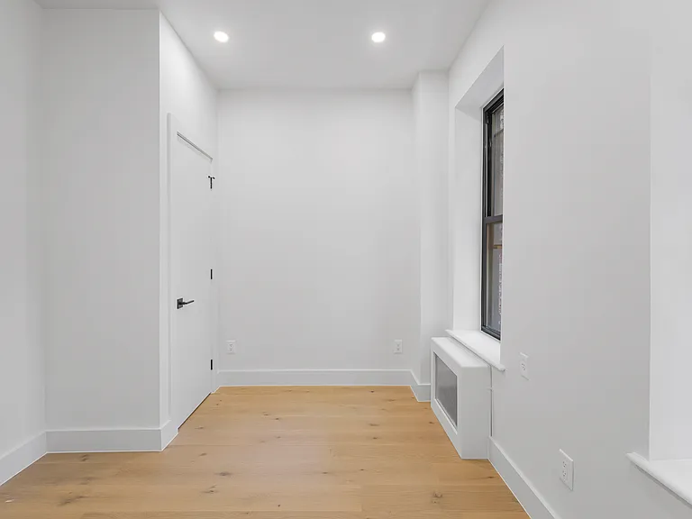 190 6th Ave #1R — Photo 11