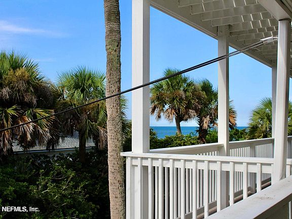 4th image of 195 Beach Ave #5