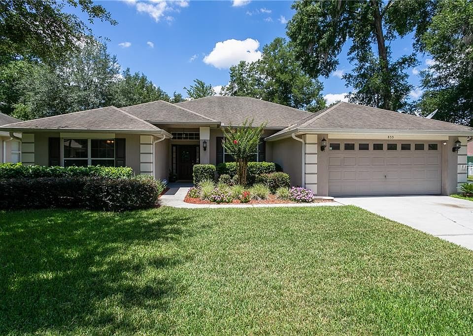 1st image of 833 Haven Oak Ct