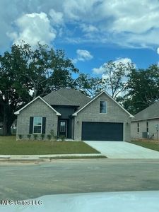 18095 Lakeshore Dr, Gulfport, MS, 39503