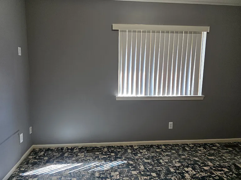 1254 Hartland St — Photo 36
