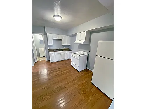 4803 Boyd St Photo 1