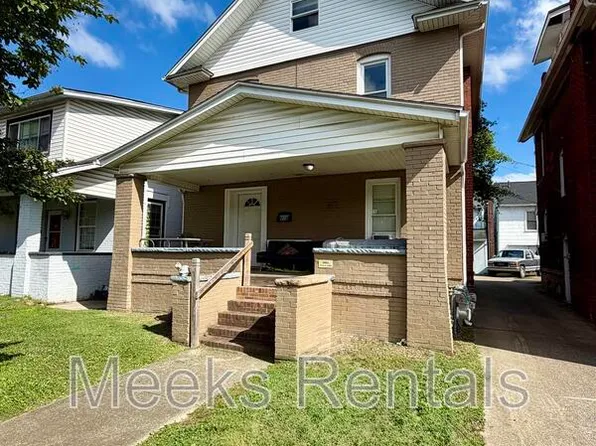 414 9th Ave W, Huntington, WV 25701