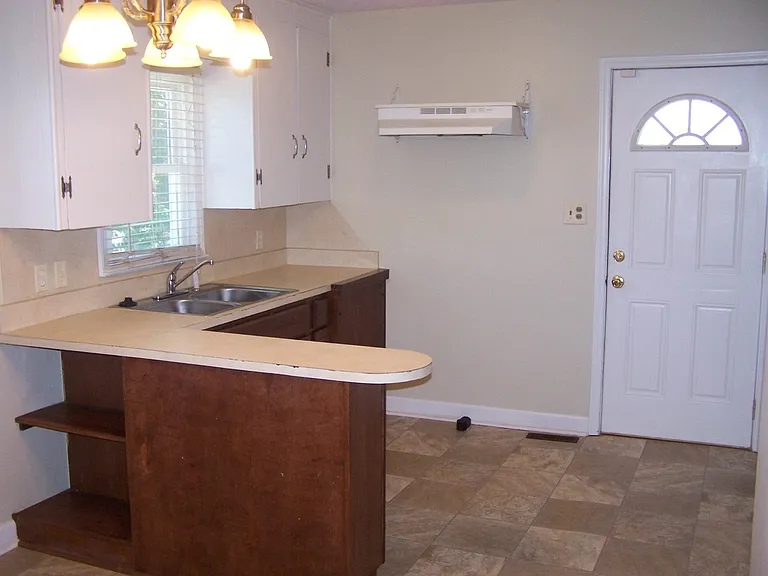 1617 Vogler St — Photo 3