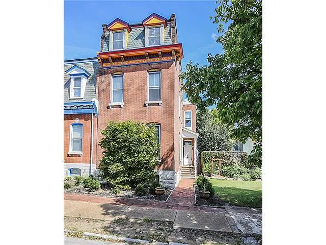 715 Lami St photo 1