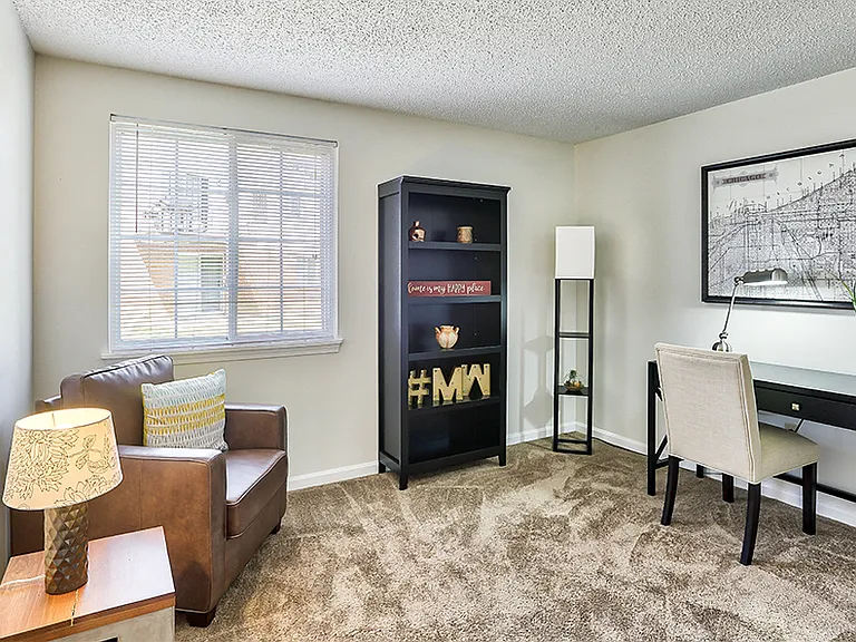 Maplewood Estates Apartment Homes — Photo 13