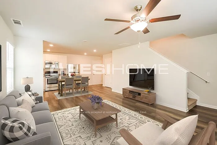 65 Sonya Cir — Photo 6
