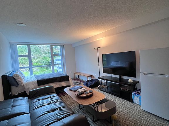 3rd image of 7000 Hawaii Kai Dr APT 2515