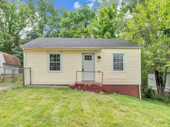 1919 Clinton Ave SE, Roanoke, VA 24013