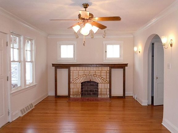 Alternate View of Living Room