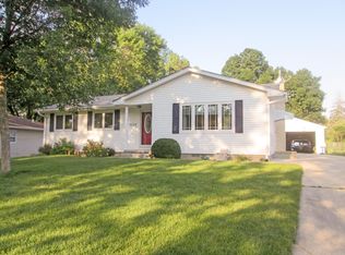 3243 Randolph St, Waterloo, IA 50702