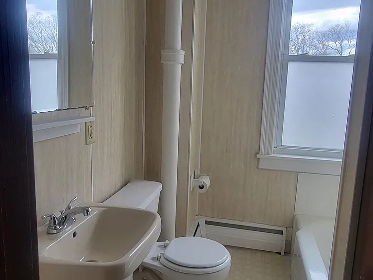 653 Mountain View Rd #B — Photo 10