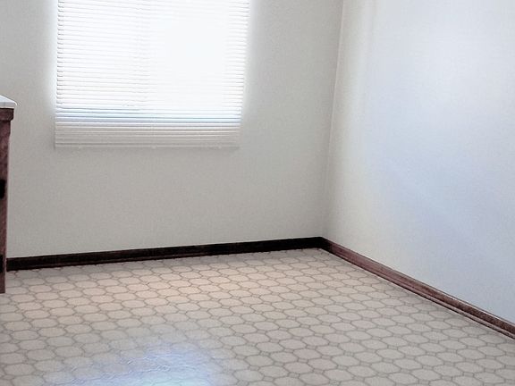 4th image of 16821 Yukon Ave #7