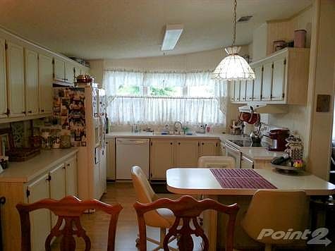 Great U-Shape Kitchen