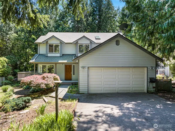 8606 Dickey Place NW, Silverdale, WA 98383