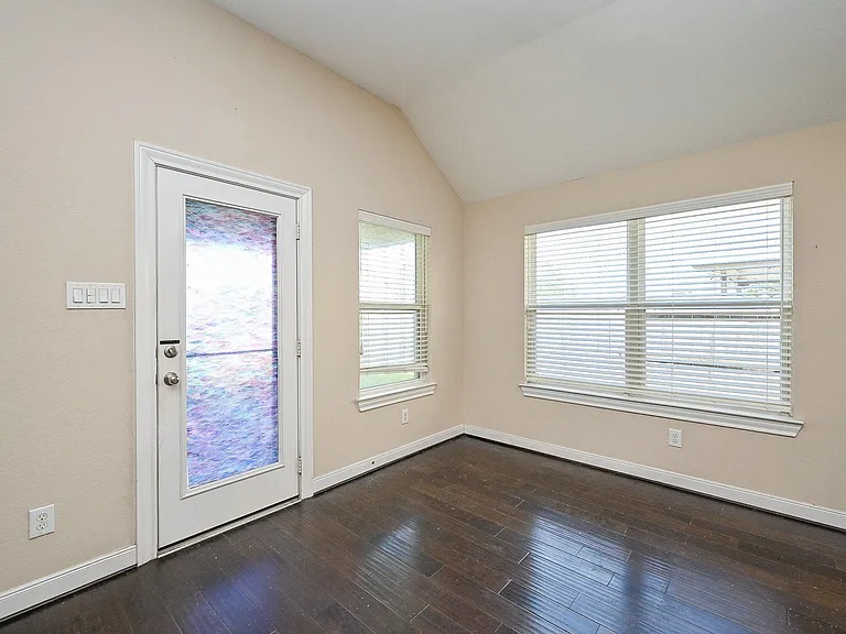 5823 Hillside River Ln — Photo 7