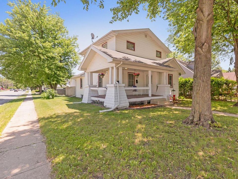 1st image of 1228 Roosevelt Ave