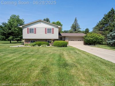 11433 Whitaker Rd, Fenton, MI, 48430