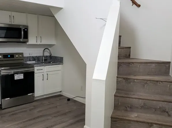 2860 Waialae Ave, Honolulu, HI