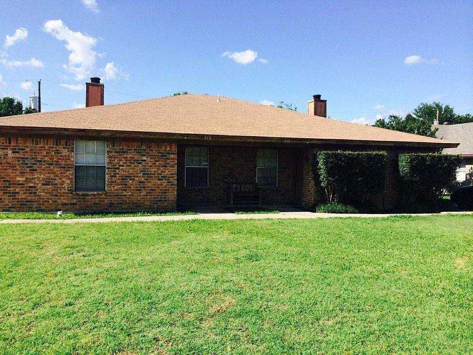 1st image of 713 Bluebonnet Dr