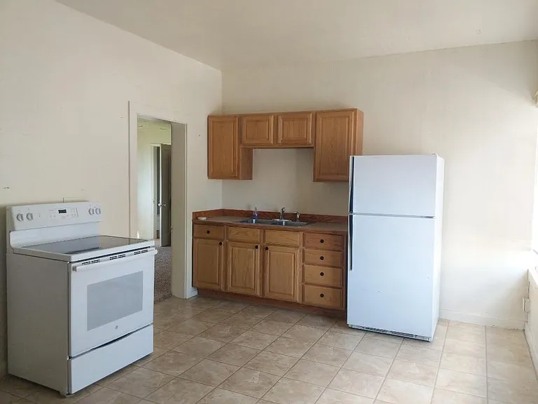 mini_Kitchen_1_05182023