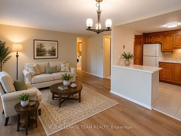 4th image of 960 Teron Rd #401