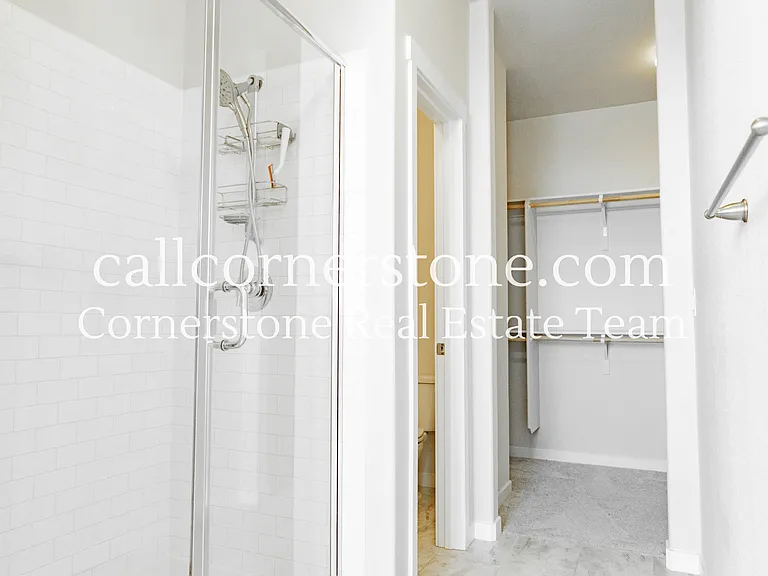10120 Kentwood Dr — Photo 30