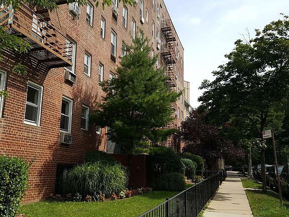 3rd image of 125-05 84th Ave APT 1B