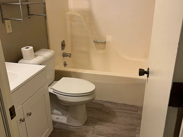 500 Mulberry St #1 — Photo 2