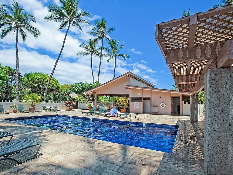 S Kihei Rd — Photo 31
