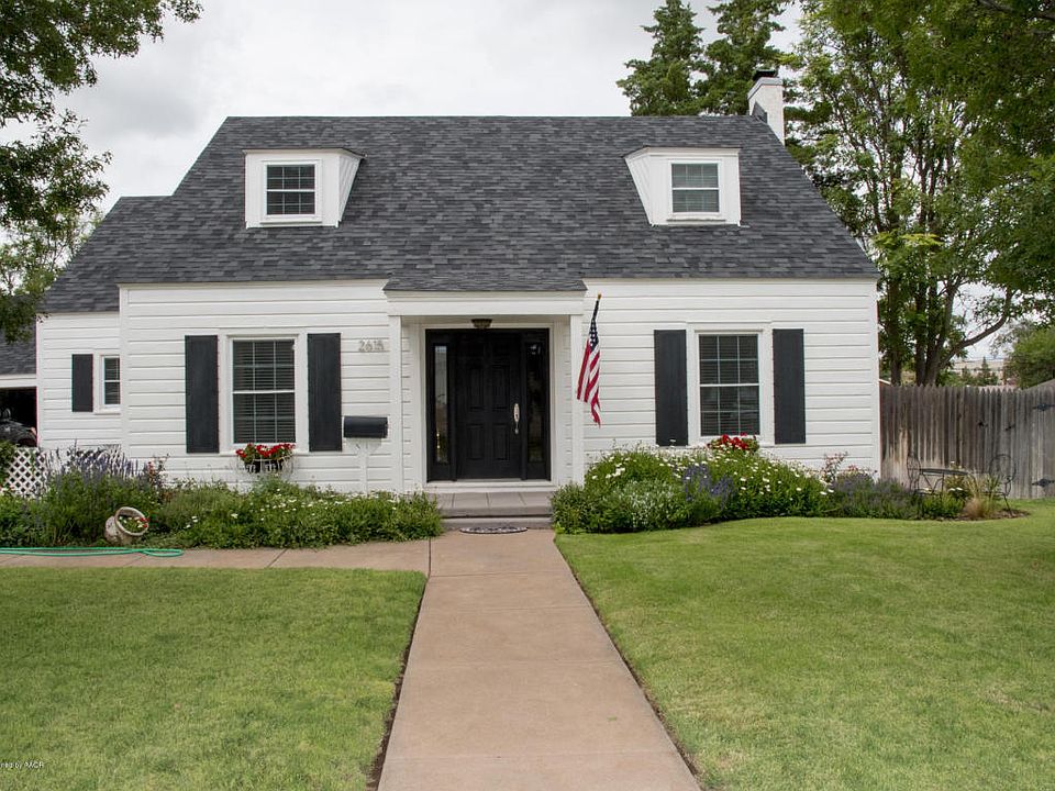 1st image of 2615 4th Ave