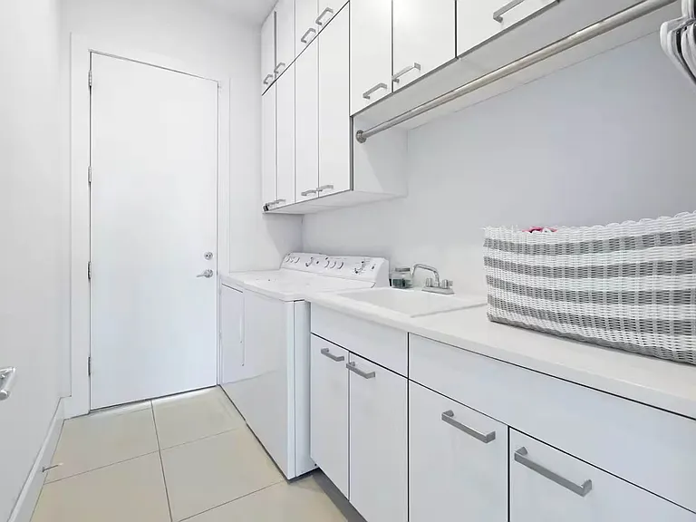 Laundry Room Cabinet