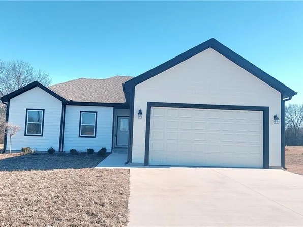 1607 Al Ortolani Way, Pittsburg, KS 66762